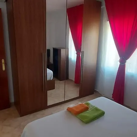 Piso Paloma 1 *